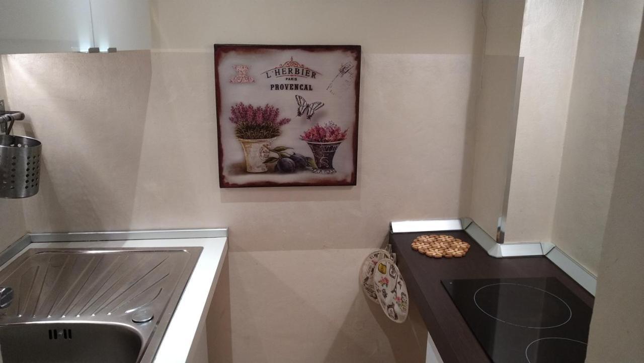 Il Borghetto Medievale Suite Φαμπριάνο Εξωτερικό φωτογραφία