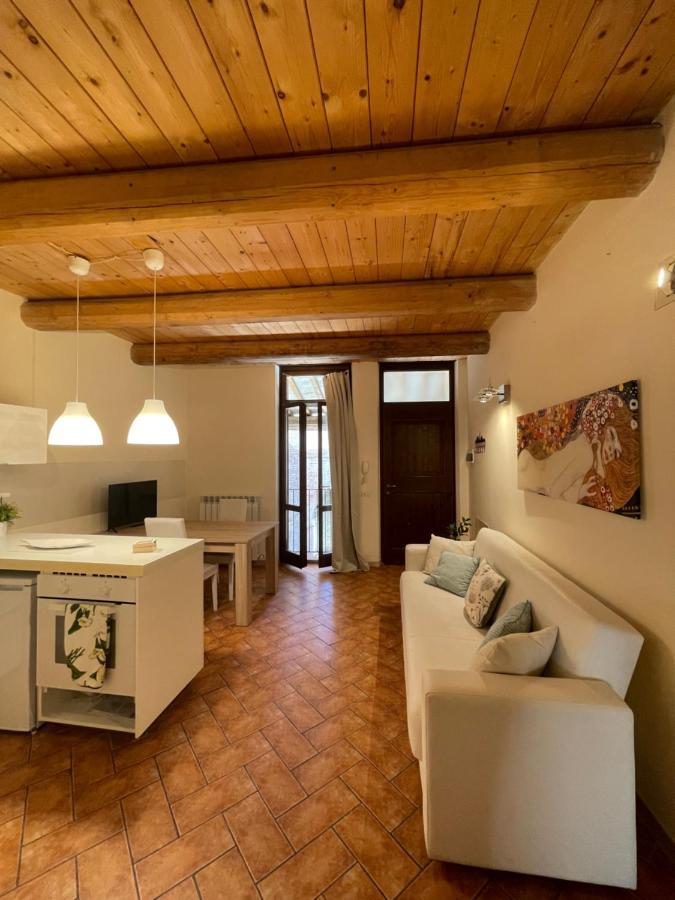 Il Borghetto Medievale Suite Φαμπριάνο Εξωτερικό φωτογραφία